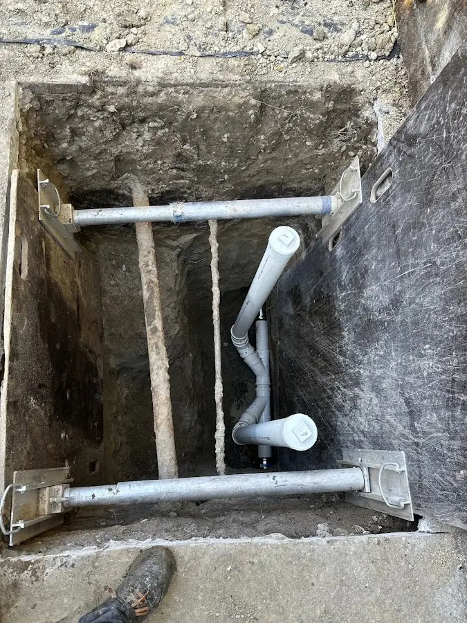 Experienced plumber completing Drain Cleaning work in Oswegatchie